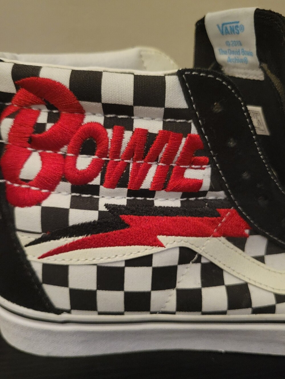 VANS x Bowie Hi-Top Checkered Sneaker NWT Men's 8.5 Women's 10